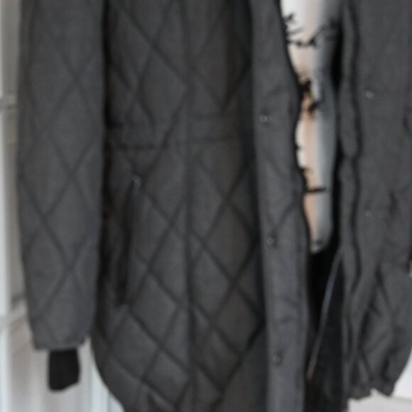 Steve Madden Quilted Charcoal Sz 1X Mid-Length Women’s Winter Puffer Parka Coat - Picture 5 of 11